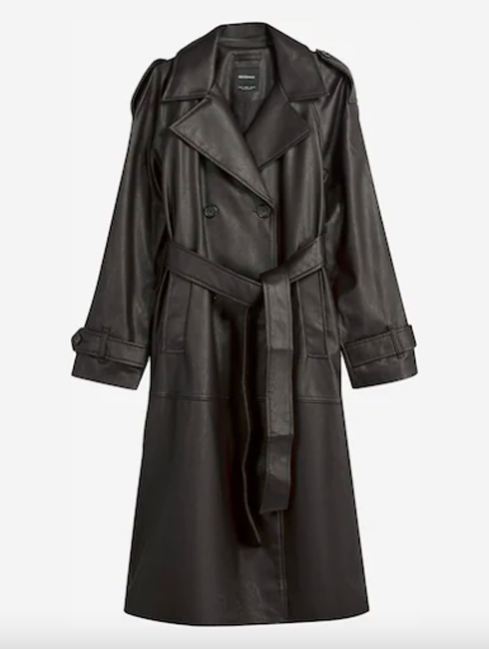 Bershka Přechodný kabát 1499 Kč
