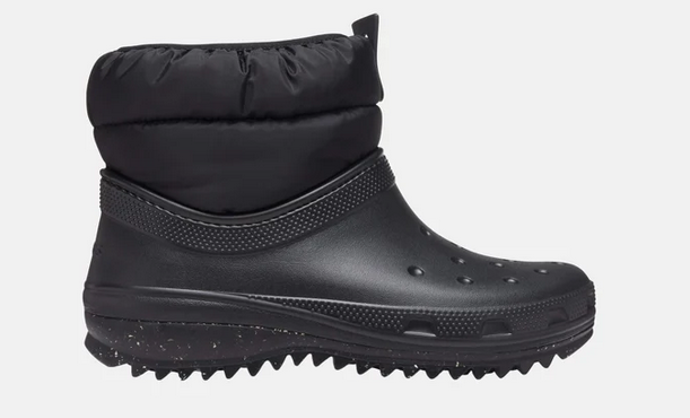 Crocs Classic Neo Puff Shorty Boot Blk, 1214 Kč
Crocs Classic Neo Puff Shorty Boot Blk, 1214 Kč