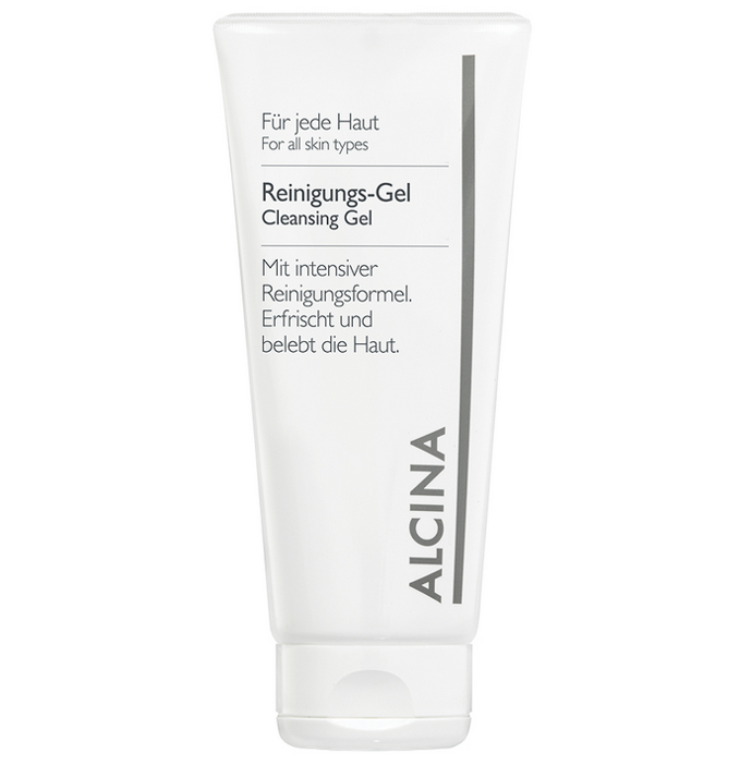 Čisticí gel s obsahem zinku a aloe vera odstraní veškeré nečistoty i make-up, přitom ji však vůbec nevysuší. Ideální pro mastnou, normální a smíšenou pleť. 350 Kč
Čisticí gel s obsahem zinku a aloe vera odstraní veškeré nečistoty i make-up, přitom ji však vůbec nevysuší. Ideální pro mastnou, normální a smíšenou pleť. 350 Kč