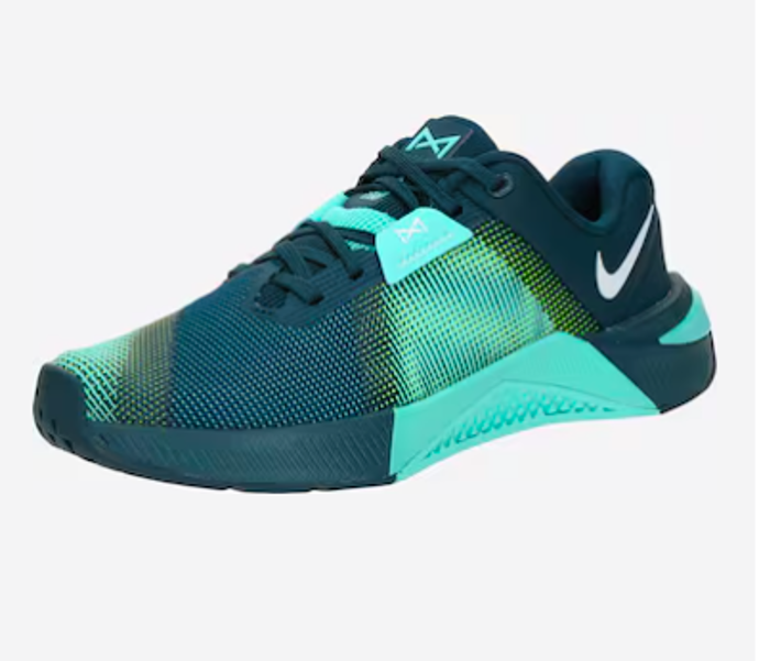 NIKE Sportovní boty 3099 Kč
NIKE Sportovní boty 3099 Kč