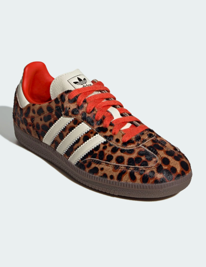 Samba, adidas Originals, 3000 Kč
Samba, adidas Originals, 3000 Kč