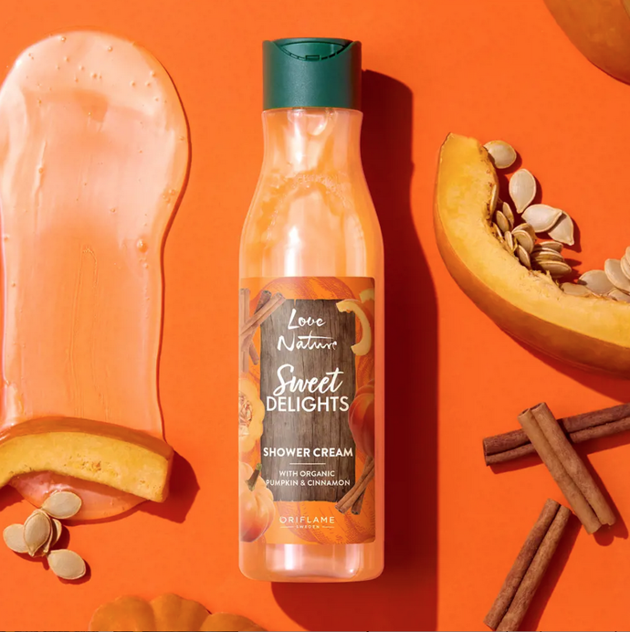 Sprchový krém s bio dýní a skořicí Love Nature Sweet Delights, 129 Kč
