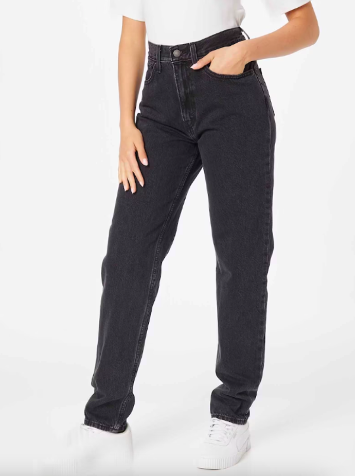 LEVI'S ® Zúžený Džíny 2724 Kč
LEVI'S ® Zúžený Džíny 2724 Kč