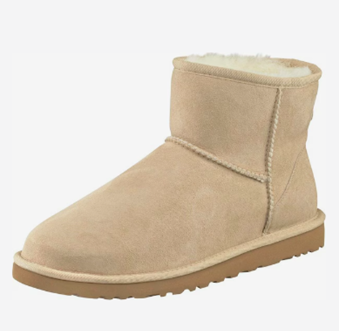 UGG Kozačky 4999 Kč
UGG Kozačky 4999 Kč
