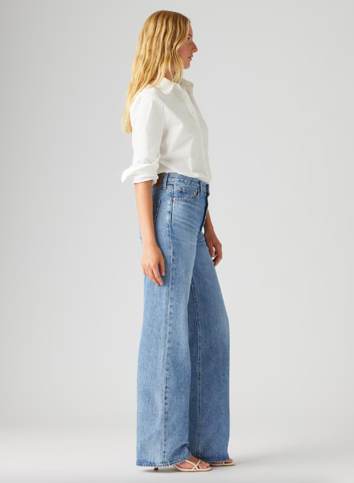 LEVI'S ® Baggy Džíny 2724 Kč
LEVI'S ® Baggy Džíny 2724 Kč