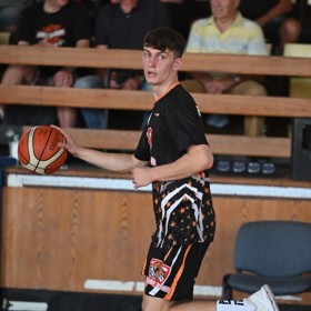 Honza hrál závodně basketbal
