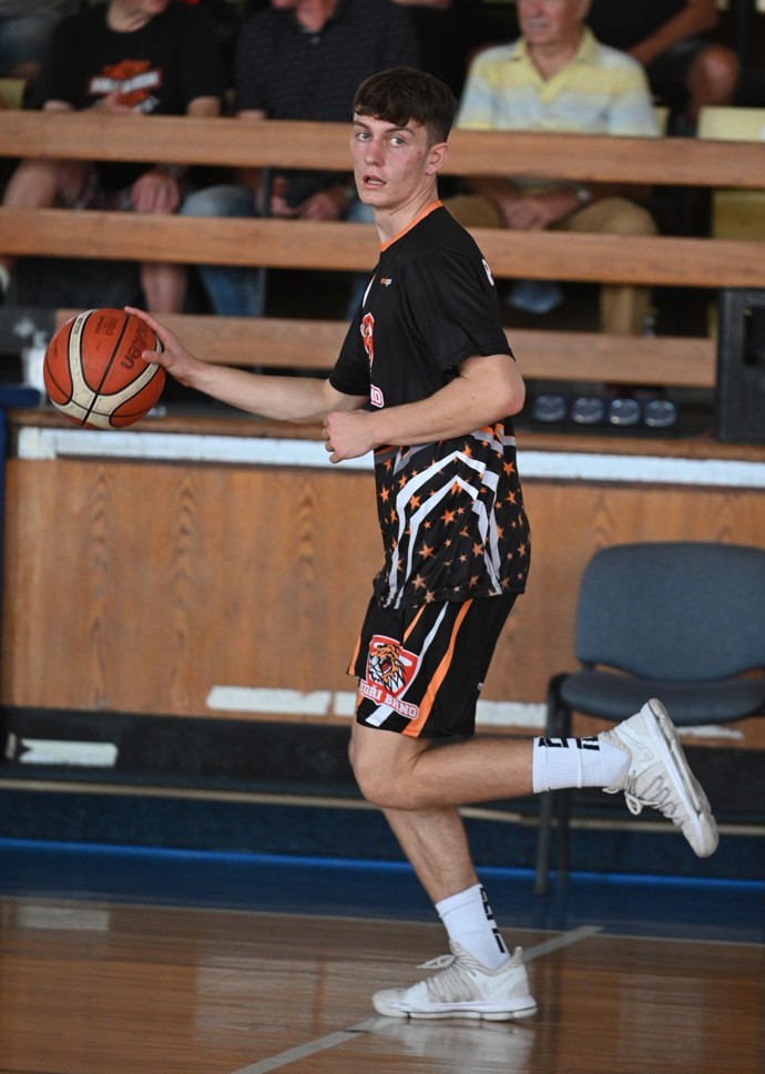 Honza hrál závodně basketbal
Honza hrál závodně basketbal