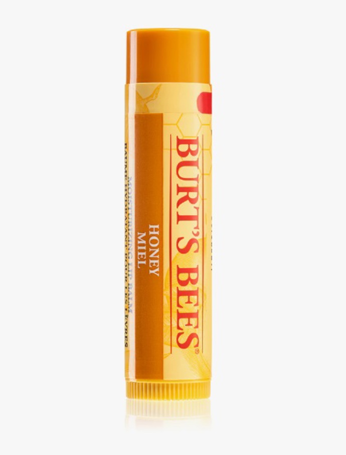  Vyživující balzám na rty s medem, Burt’s Bees, 98 Kč
