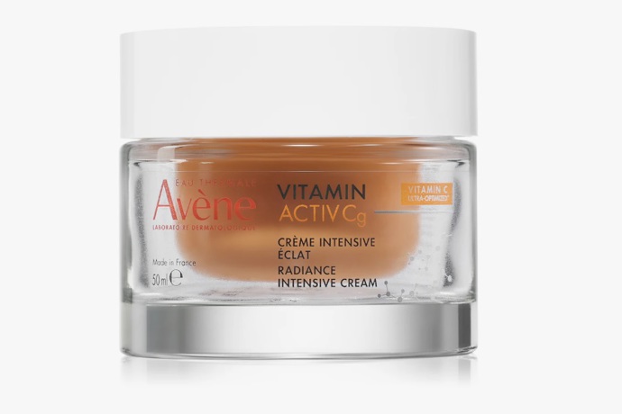 Protivráskový rozjasňující krém s vitaminem C, Avène, 965 Kč

