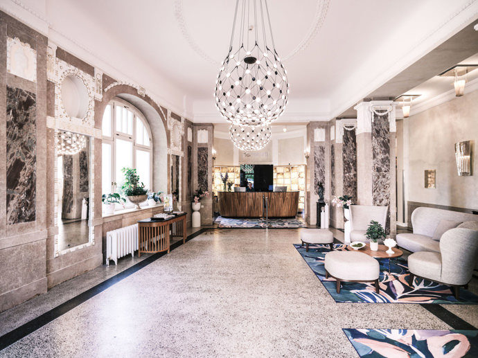 Lobby hotelu Falkensteiner Lobby hotelu Falkensteiner