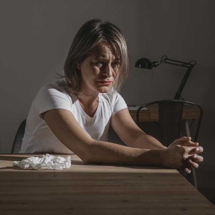 Myslela si, že právě tohle jí vydrží až do konce života. Měla pro koho žít, pro co každý den vstát z postele. Myslela si, že její manžel to má stejně jako ona. Jenže se ukázalo, že neměl.
Myslela si, že právě tohle jí vydrží až do konce života. Měla pro koho žít, pro co každý den vstát z postele. Myslela si, že její manžel to má stejně jako ona. Jenže se ukázalo, že neměl.