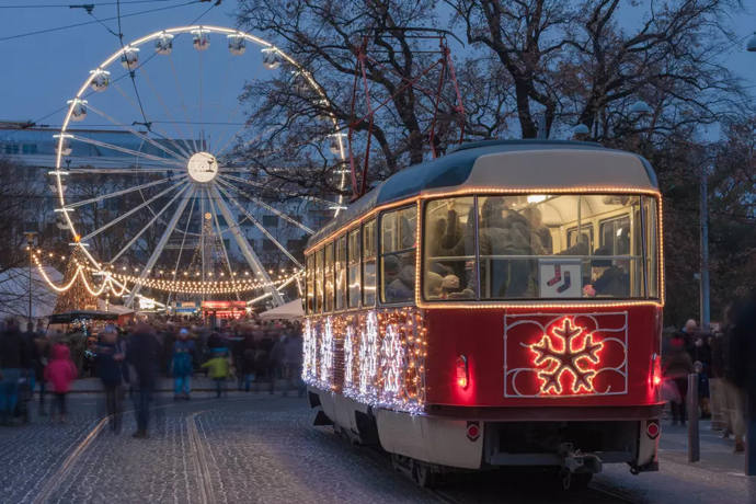 Z vyhlídkového kola máte Brno jako na dlani.
Z vyhlídkového kola máte Brno jako na dlani.