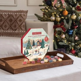 Yankee Candle Adventní kalendář 2025 věnec 24× 9,8 g, 635 Kč
Yankee Candle Adventní kalendář 2025 věnec 24× 9,8 g, 635 Kč