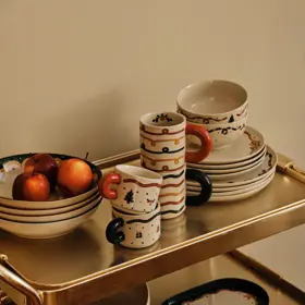 Sada vánočních hrnků Cutemas, 4 díly, Westwing Collection, 969 Kč
Sada vánočních hrnků Cutemas, 4 díly, Westwing Collection, 969 Kč