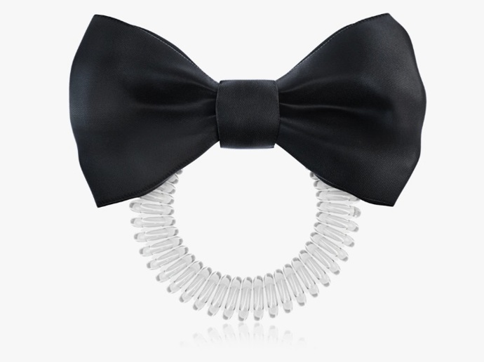 Gumička s mašlí, Invisibobble, 107 Kč
