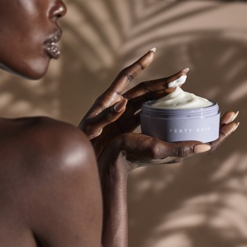 Hydratační krém, Fenty Skin, 1070 Kč
