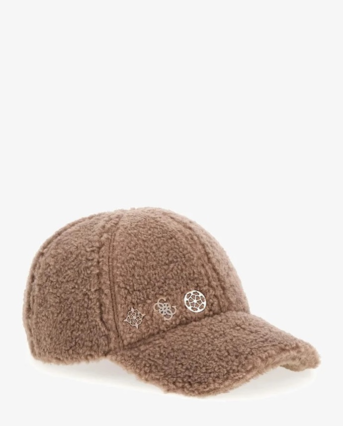 Zimní kšiltovka, Guess, 1 150 Kč
