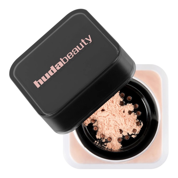 Zapékací pudr, Huda, Beauty, 590 Kč
