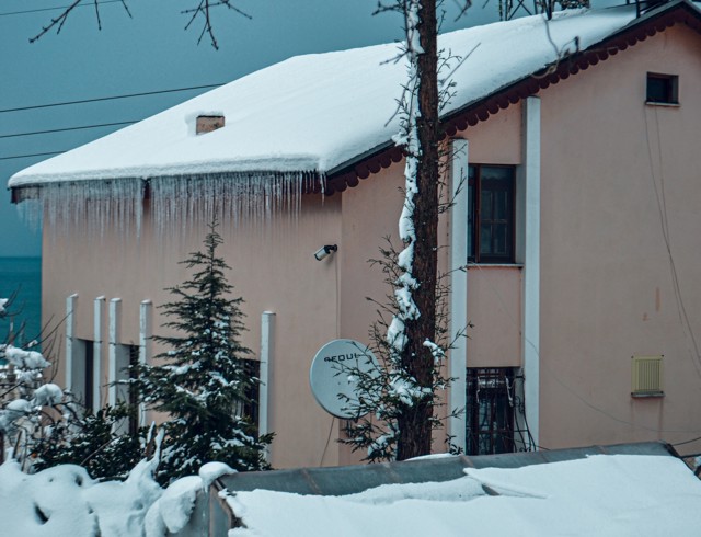 Sníh a led na domě
Sníh a led na domě