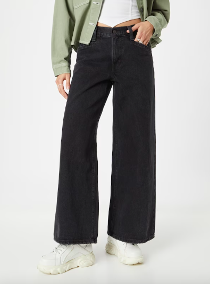 LEVI'S 1999 Kč

