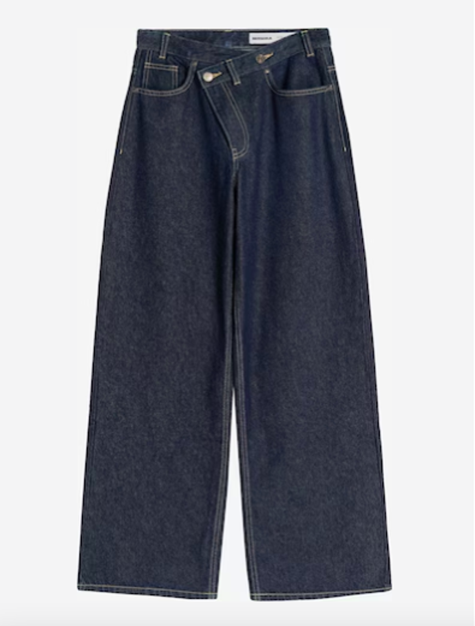 Bershka 849 Kč
