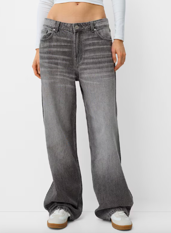 Bershka 899 Kč
