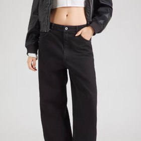 HUGO Loosefit Džíny 2469 Kč
