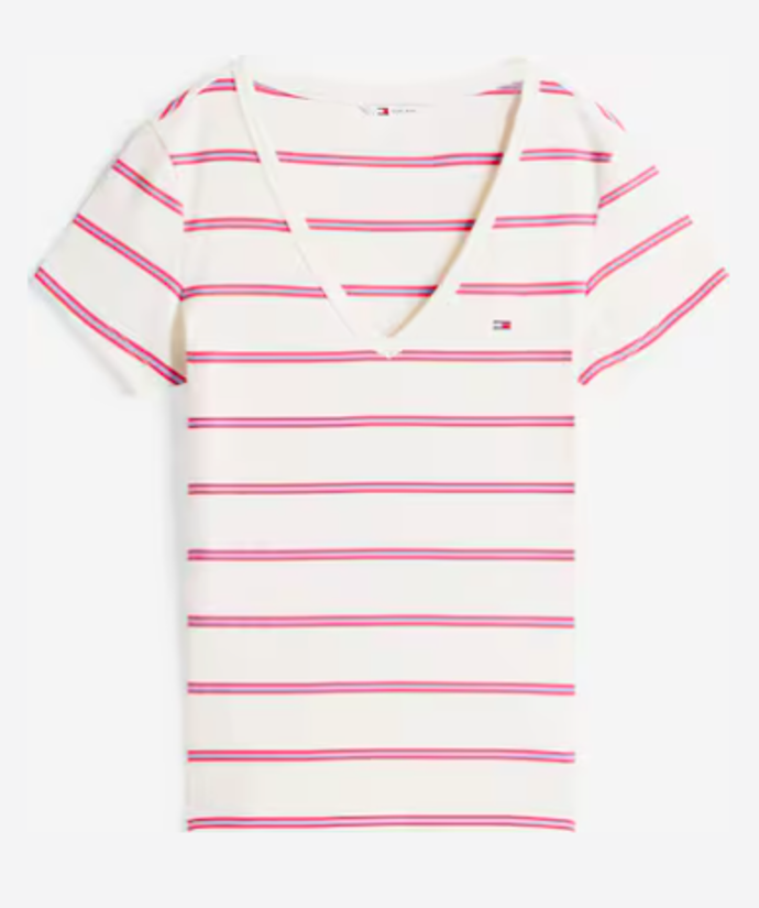Tommy Jeans Tričko 839 Kč
Tommy Jeans Tričko 839 Kč