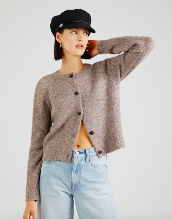 VERO MODA 755 Kč
VERO MODA 755 Kč