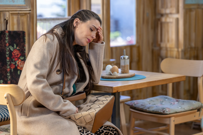Nekonečný seriál Ulice sleduje dramatické osudy několika rodin žijících v sousedství
