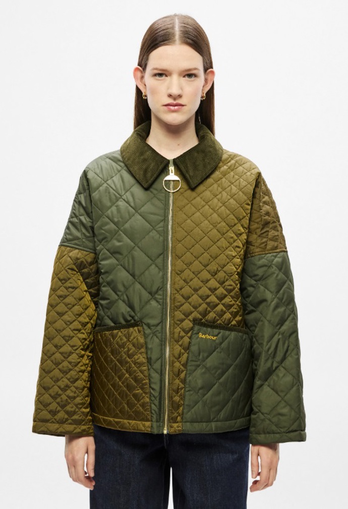 Dvoubarevná prošívaná bunda, Barbour, 6 700 Kč
