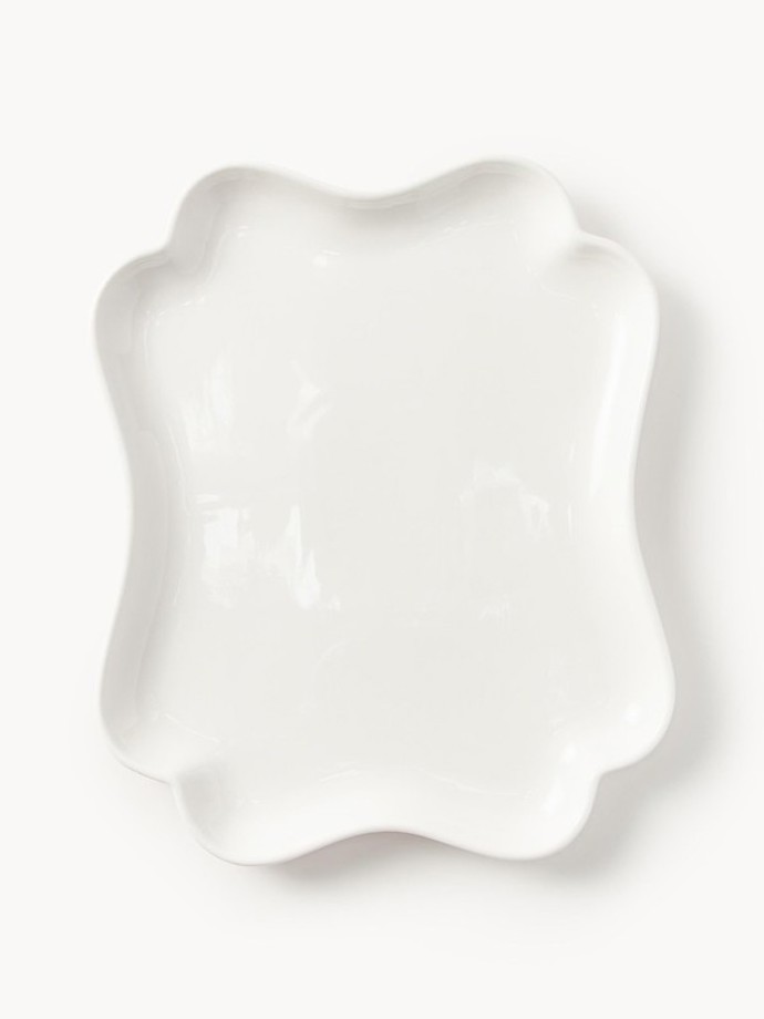 Porcelánový servírovací talíř Nera, 859 Kč, Westwing Collection
