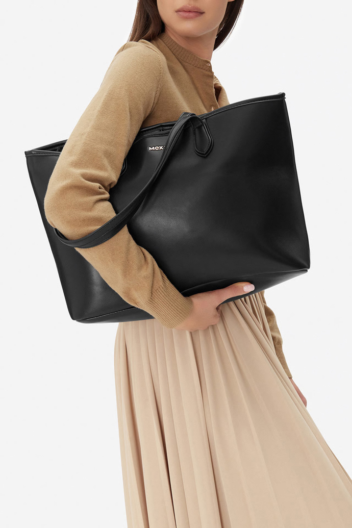 Kabelka, Mexx / CCC.eu, 1499 Kč
Kabelka, Mexx / CCC.eu, 1499 Kč