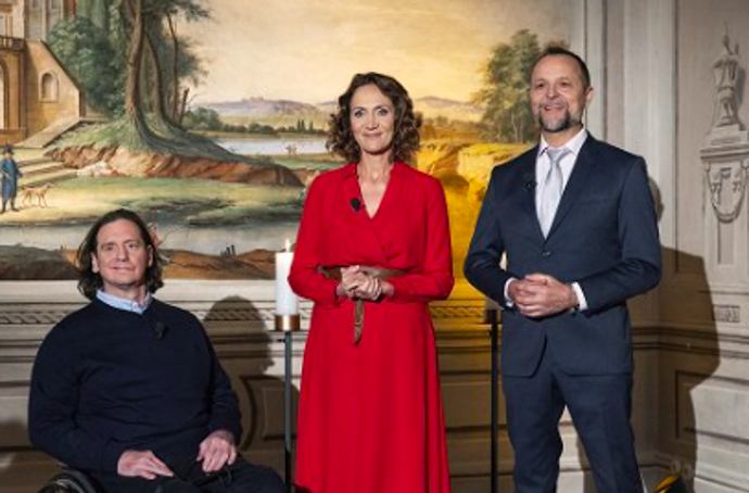 Ester moderuje Adventní koncerty České televize
