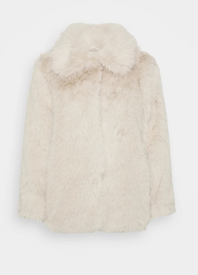 Zimní kabát, Vero Moda, 1 632 Kč
