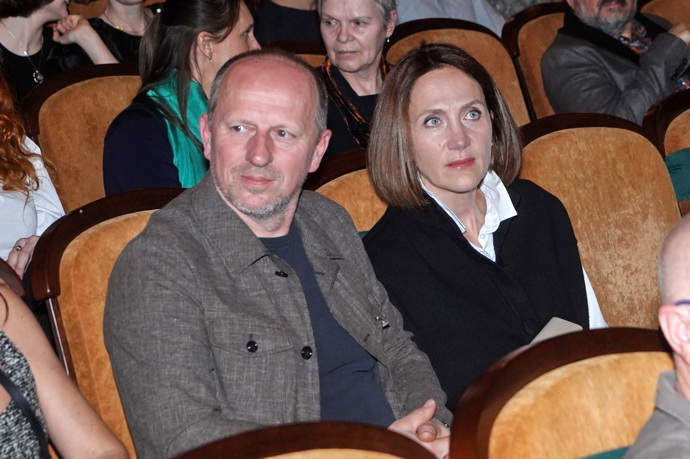 Ester se musela vyrovnat se Zdeňkovou nevěrou
