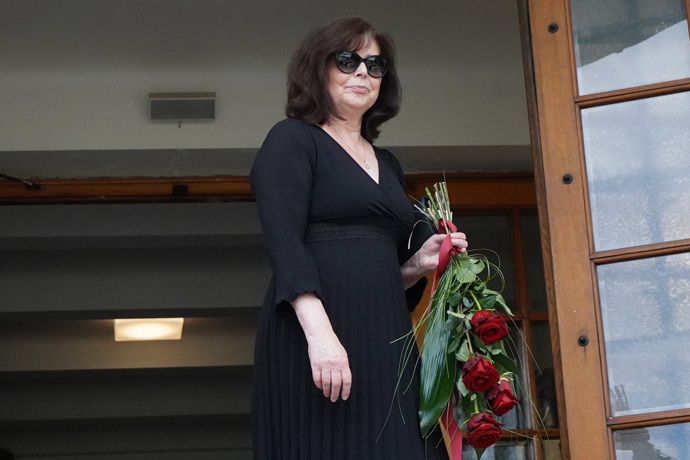 Čunderlíková na pohřbu Josefa Abrháma
Čunderlíková na pohřbu Josefa Abrháma