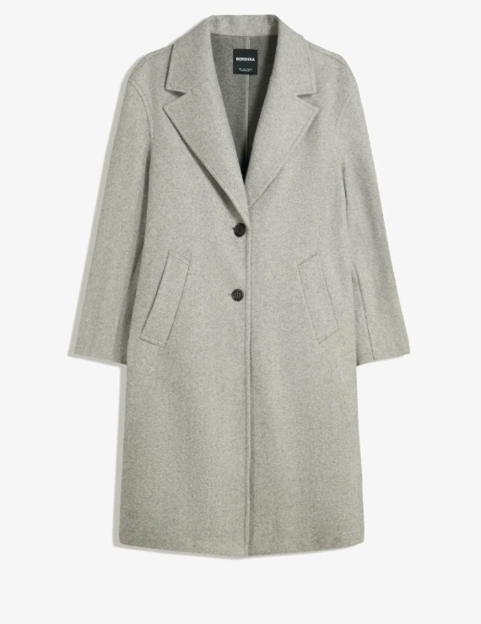 Šedý vlněný kabát, Bershka, 849 Kč
Šedý vlněný kabát, Bershka, 849 Kč