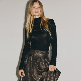 Sukně s efektem brokátu, H&M, 979 Kč

