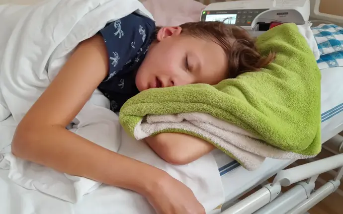 Ronja má ovšem za sebou tolik pobytů v nemocnicích, že si to ani nedokážete představit.
Ronja má ovšem za sebou tolik pobytů v nemocnicích, že si to ani nedokážete představit.