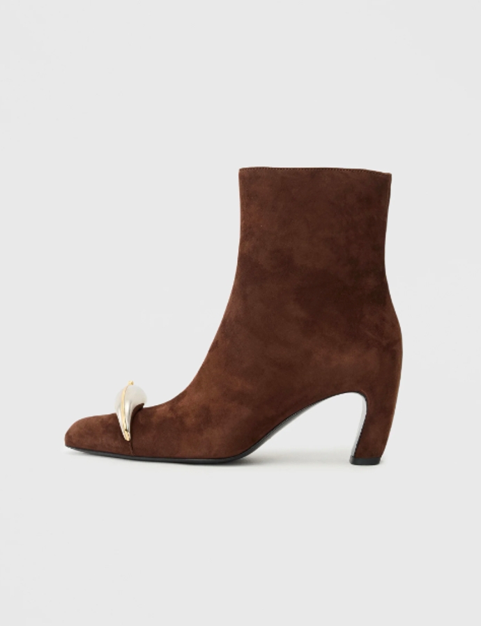 Semišové boty, TORY BURCH, 15870 Kč
Semišové boty, TORY BURCH, 15870 Kč