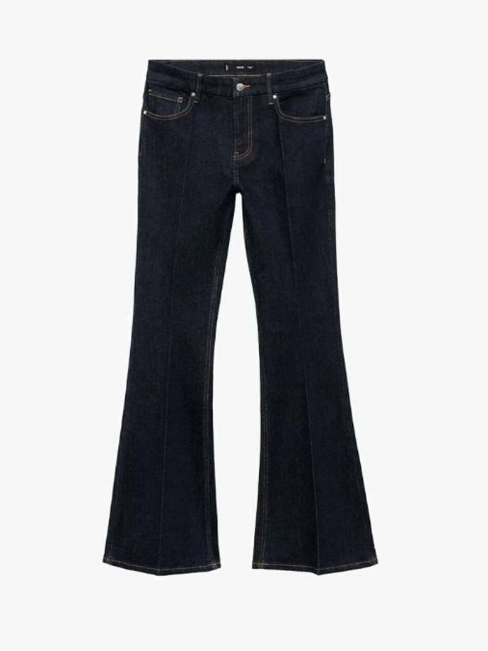 Bootcut džíny, Mango, 899 Kč
Bootcut džíny, Mango, 899 Kč