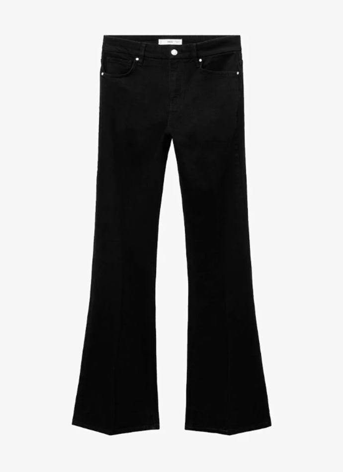 Bootcut džíny, Mango, 899 Kč
Bootcut džíny, Mango, 899 Kč