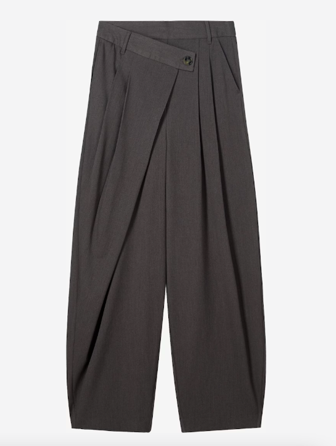 Bershka 1299 Kč
