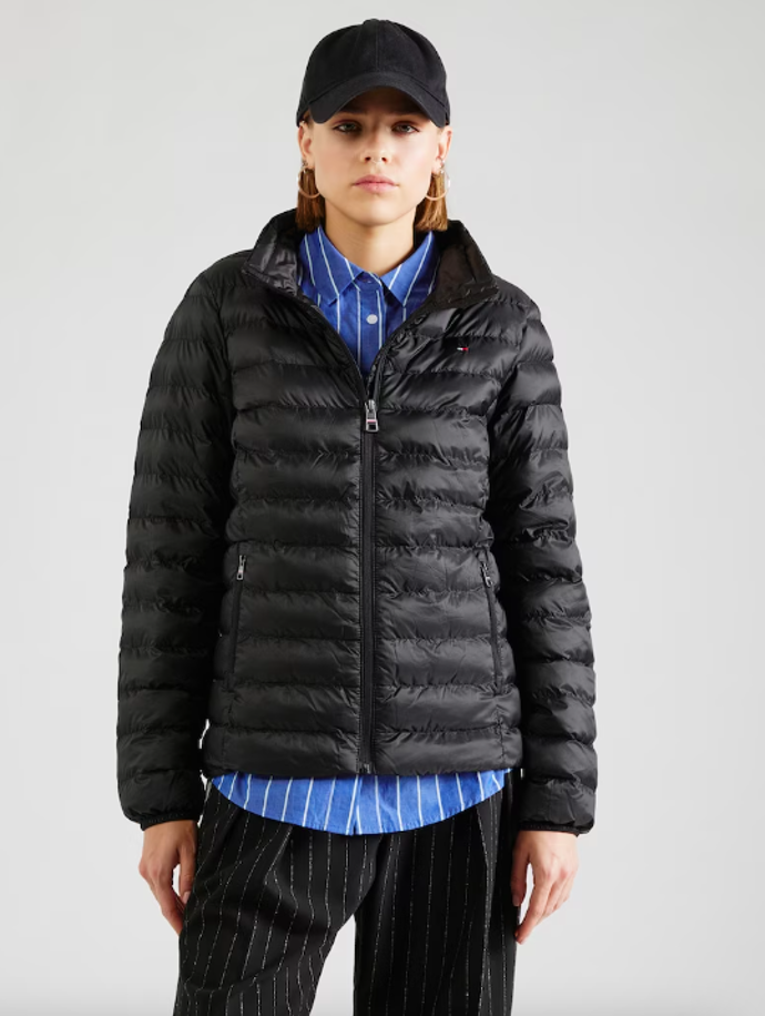 TOMMY HILFIGER 4449 Kč
TOMMY HILFIGER 4449 Kč