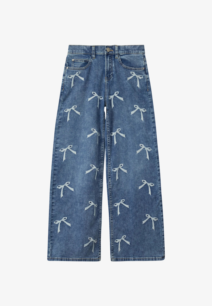 s.Oliver, 1399 Kč, zalando.cz
