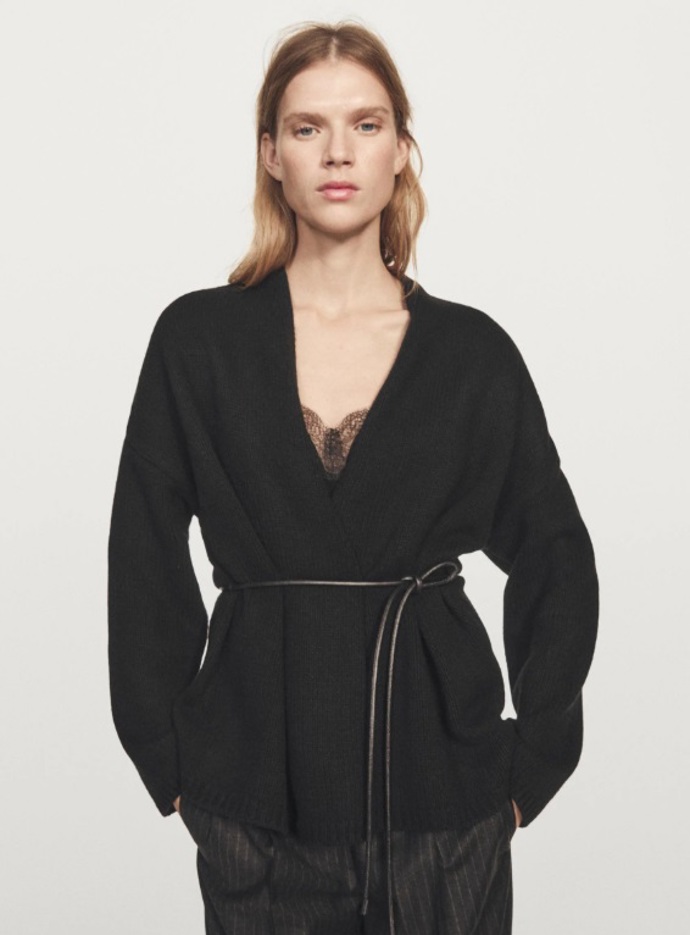 Vlněný blejzr, Massimo Dutti, 3 299 Kč
Vlněný blejzr, Massimo Dutti, 3 299 Kč