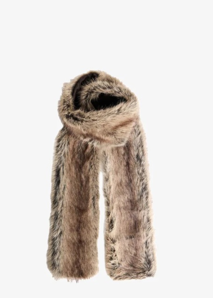 Kožešinová šála, Bershka, 649 Kč
