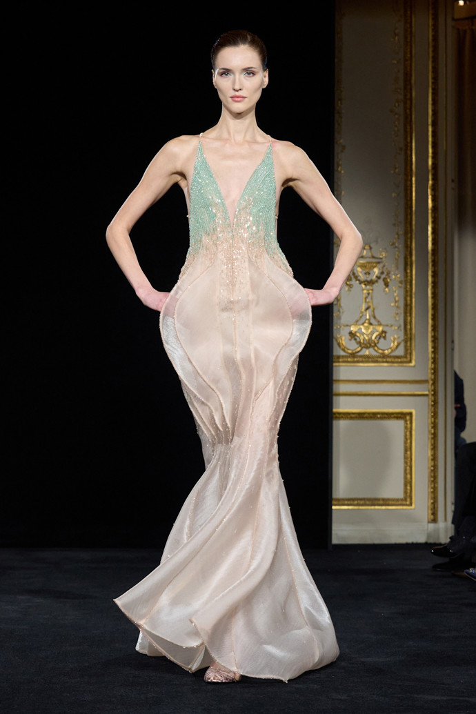 Armani Privé, jaro/léto 2026
Armani Privé, jaro/léto 2026