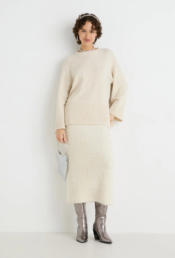 Oversized svetr, ONLY, 672 Kč
